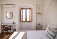 Ammothines Cycladic Suites