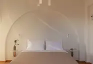 Ammothines Cycladic Suites