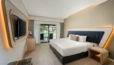 Amora Beach Resort