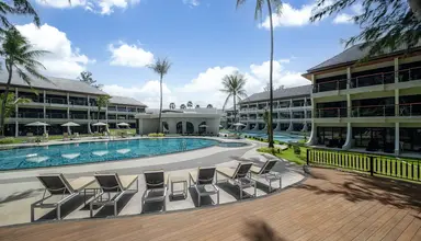 Amora Beach Resort