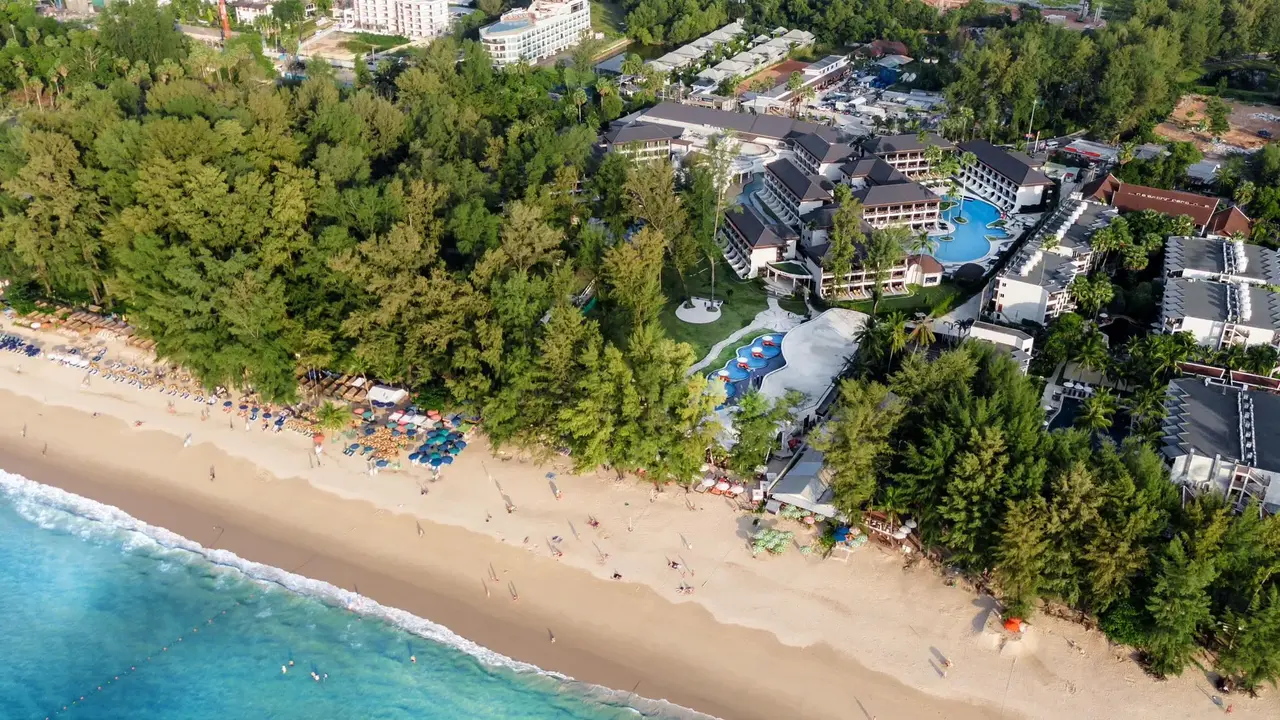 Amora Beach Resort
