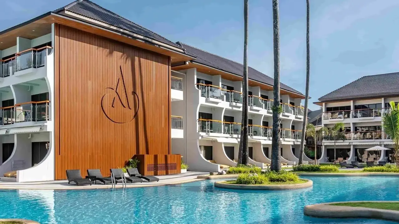 Amora Beach Resort