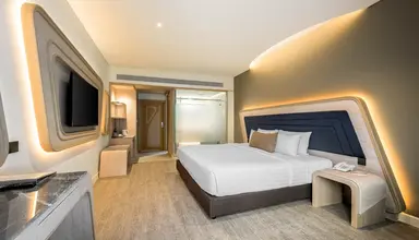 Amora Beach Resort