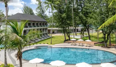Amora Beach Resort