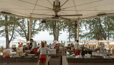 Amora Beach Resort