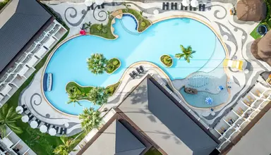 Amora Beach Resort