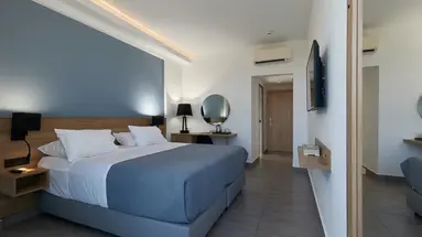 Amounda Bay
