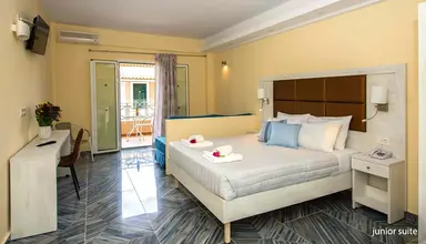 Amour Holiday Resort