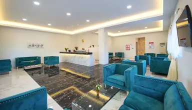 Amour Holiday Resort