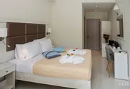 Amour Holiday Resort