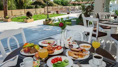 Amour Holiday Resort
