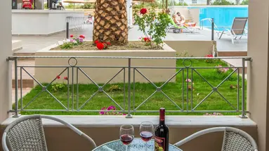 Amour Holiday Resort