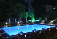 Amphitryon Boutique
