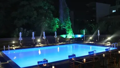 Amphitryon Boutique
