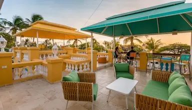 Amsterdam Manor Beach Resort