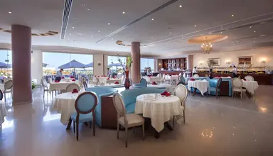 Amwaj Oyoun Resort & Casino (ex AA Amwaj Resort)