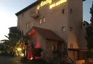 Anais Bay Hotel Apartments