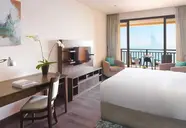 Anantara Dubai The Palm Resort