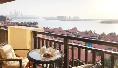 Anantara Dubai The Palm Resort