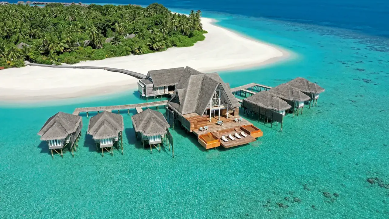 Anantara Kihavah Villas