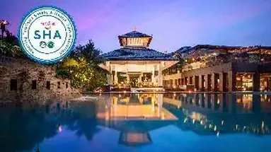 Anantara Phuket Layan Resort