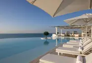 Anantara Santorini Abu Dhabi Retreat