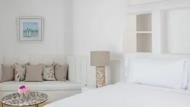 Anantara Santorini Abu Dhabi Retreat