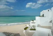 Anantara Santorini Abu Dhabi Retreat