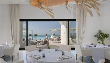 Anantara Santorini Abu Dhabi Retreat