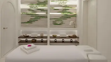 Anantara Santorini Abu Dhabi Retreat