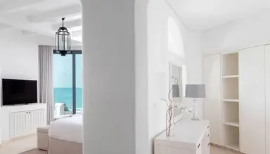 Anantara Santorini Abu Dhabi Retreat