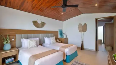 Anantara World Islands Dubai Resort