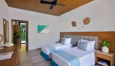 Anantara World Islands Dubai Resort