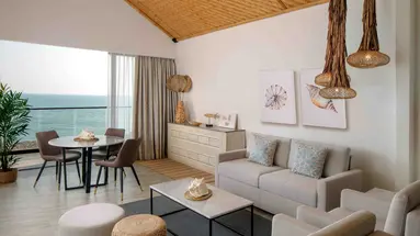 Anantara World Islands Dubai Resort