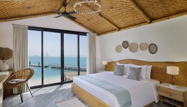 Anantara World Islands Dubai Resort