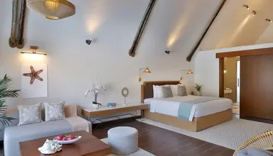 Anantara World Islands Dubai Resort