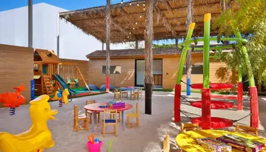 Anantara World Islands Dubai Resort