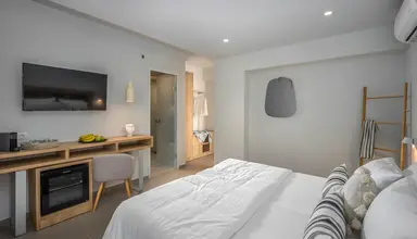 Anassa Suites