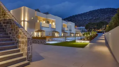 Anassa Suites