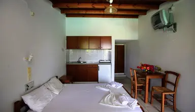 Anatoli Apartments