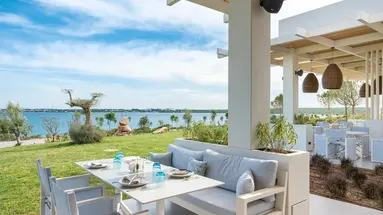 Anda Barut Collection