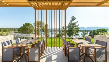 Anda Barut Collection