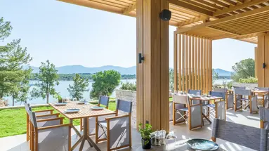 Anda Barut Collection
