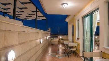 Andreolas Luxury Suites
