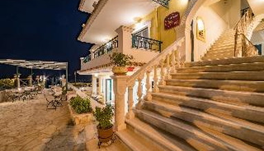 Andreolas Luxury Suites