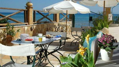 Andreolas Luxury Suites