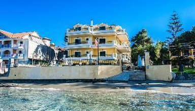 Andreolas Luxury Suites