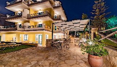 Andreolas Luxury Suites