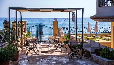 Andreolas Luxury Suites