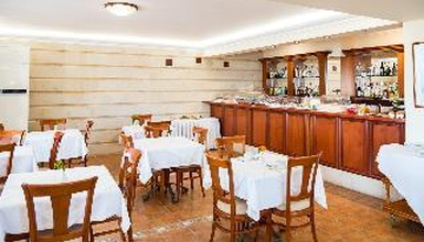 Andreolas Luxury Suites